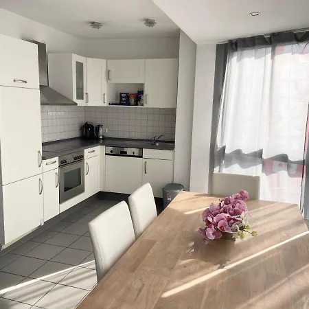 Innenstadt Neumarkt-Schildergasse Stylische Wohnung Keulen Buitenkant foto